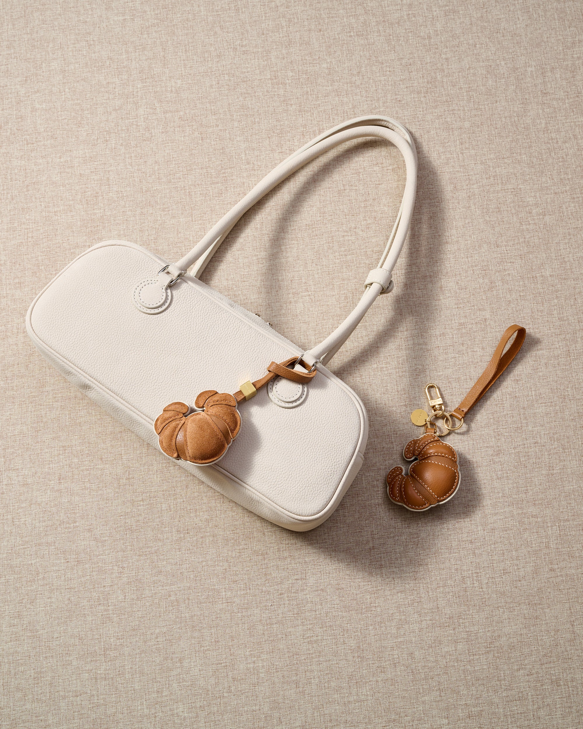 CROISSANT CHARM