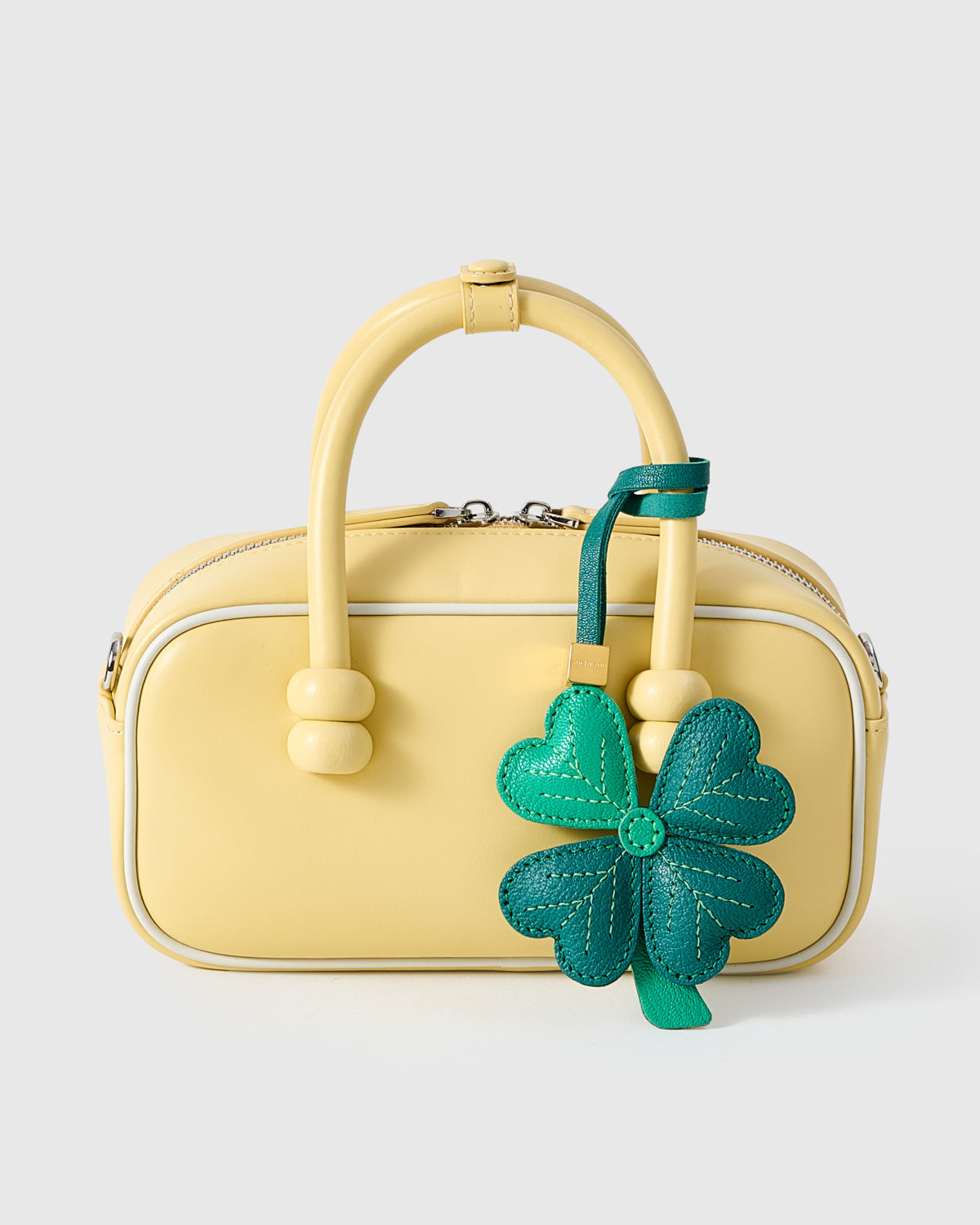 LUCKY CLOVER CHARM