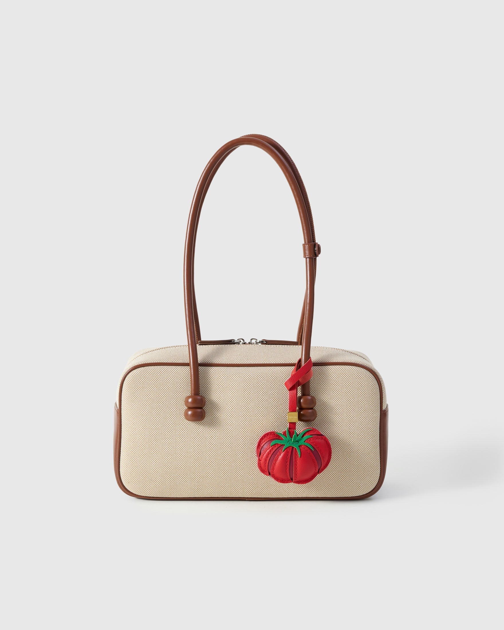 DELUX TOMATO CHARM