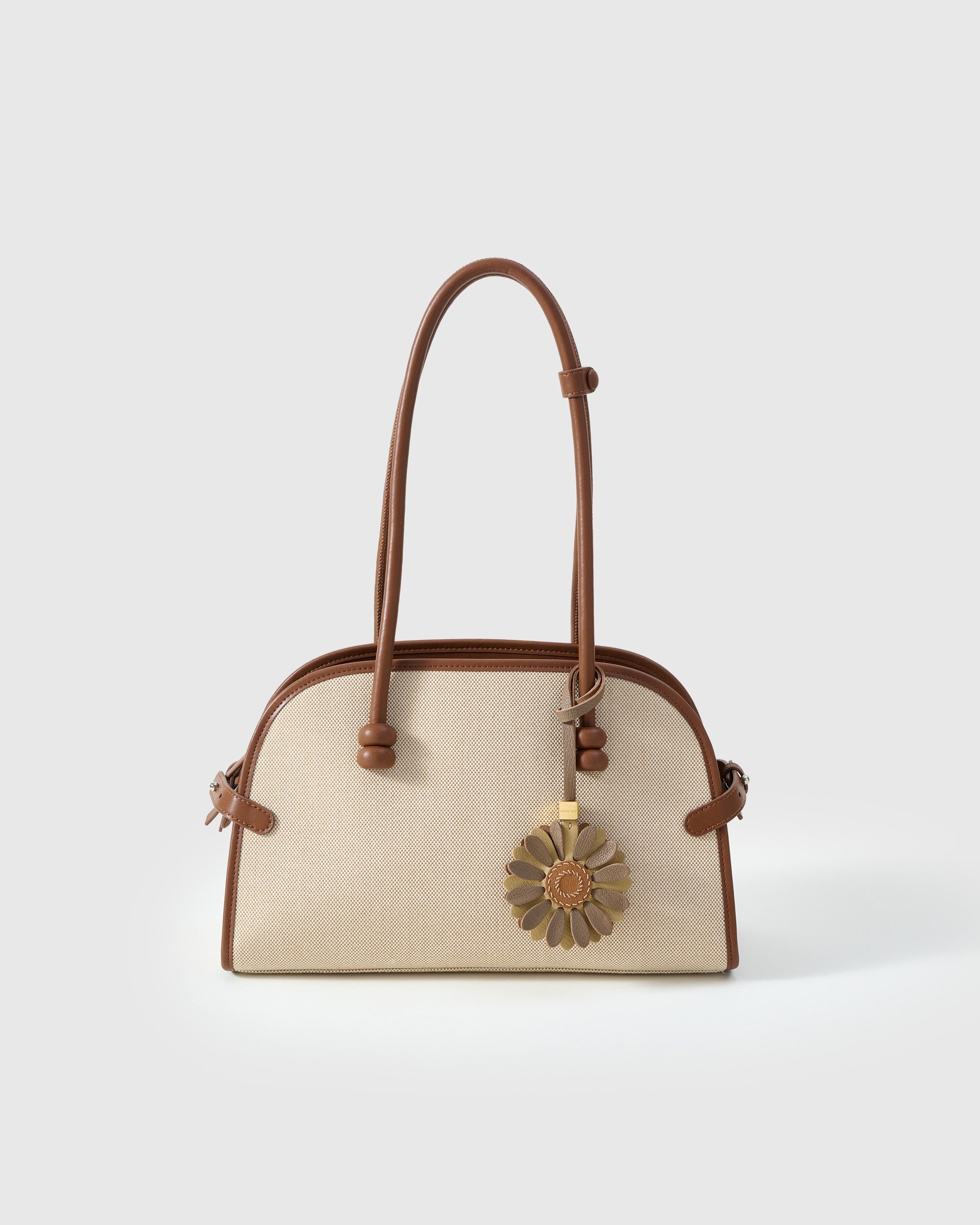 DAISY CHARM